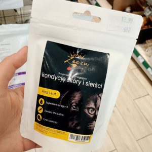 Przysmak dla psa lub kota wspomagający kondycję skóry i sierści Zeezu Dog and Cat